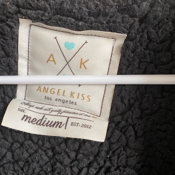 Spring jacket cleaning! - Picture 11 of 11